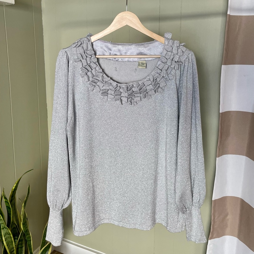 Metallic Silver Pullover Knit Sweater with Ruffle Collar